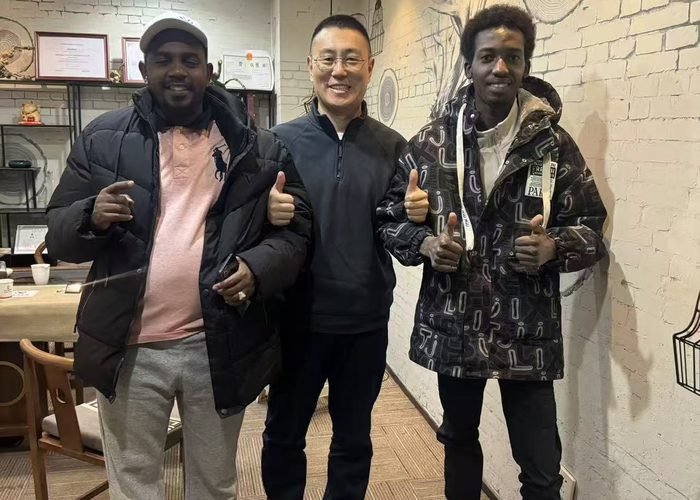 Customer visiting ANTE 11